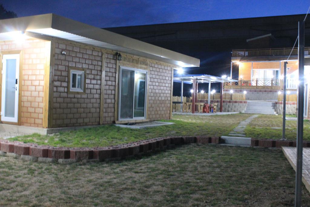 Tobang Red Clay Pension Pohang Extérieur photo